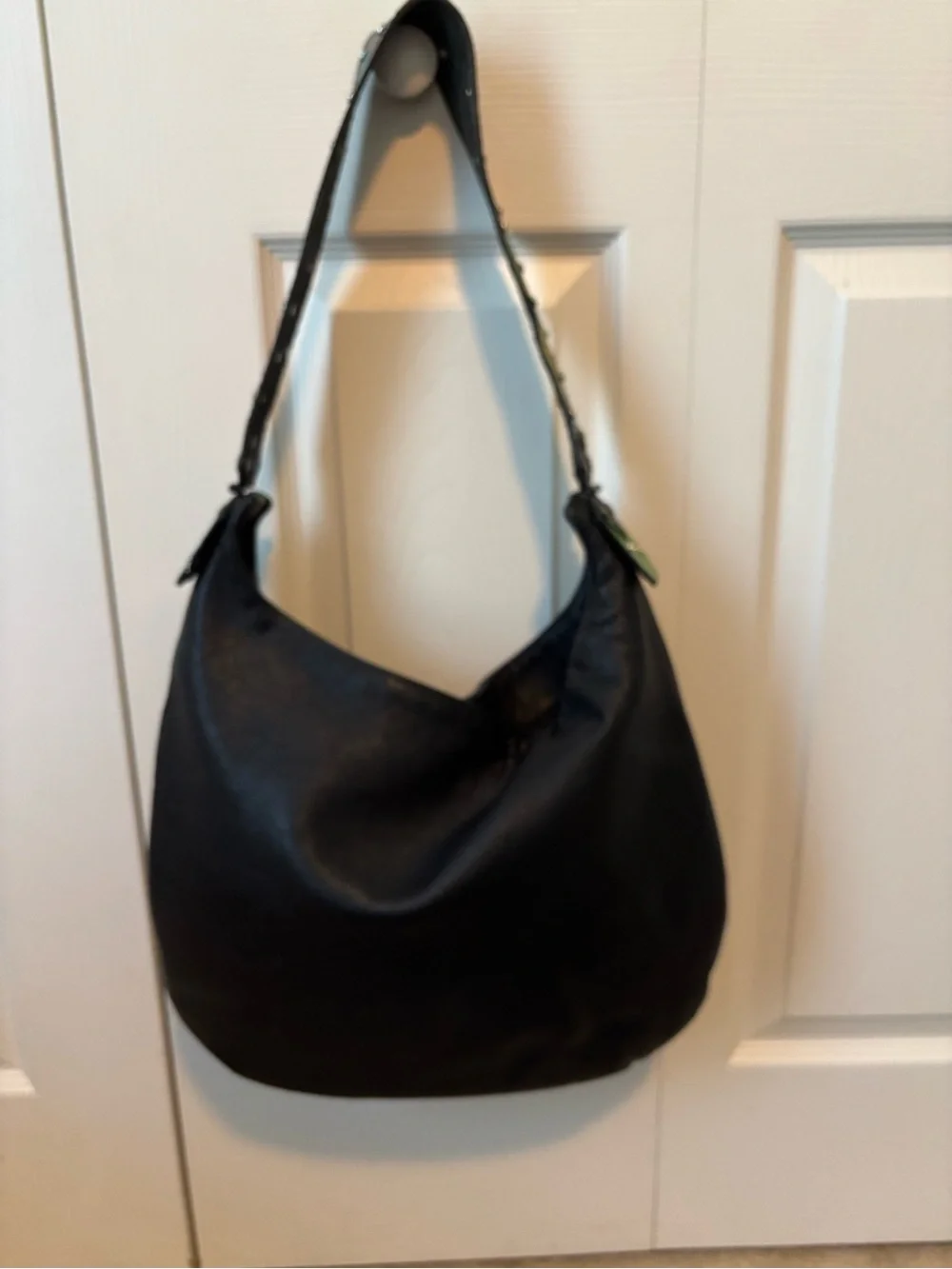 Everyday Black Leather Hobo Bag - Sleek Shoulder Tote